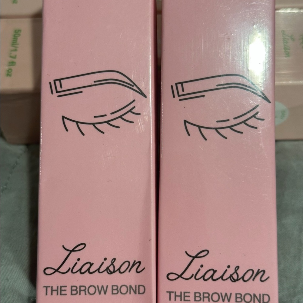 Liaison Brow Bond